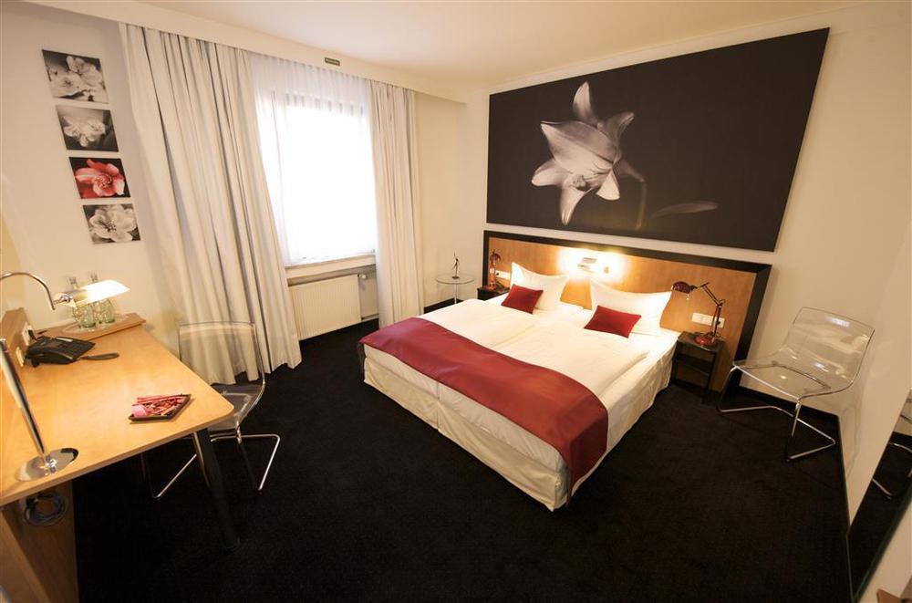Max Brown Hotel Midtown, Part Of Sircle Collection Düsseldorf Rum bild
